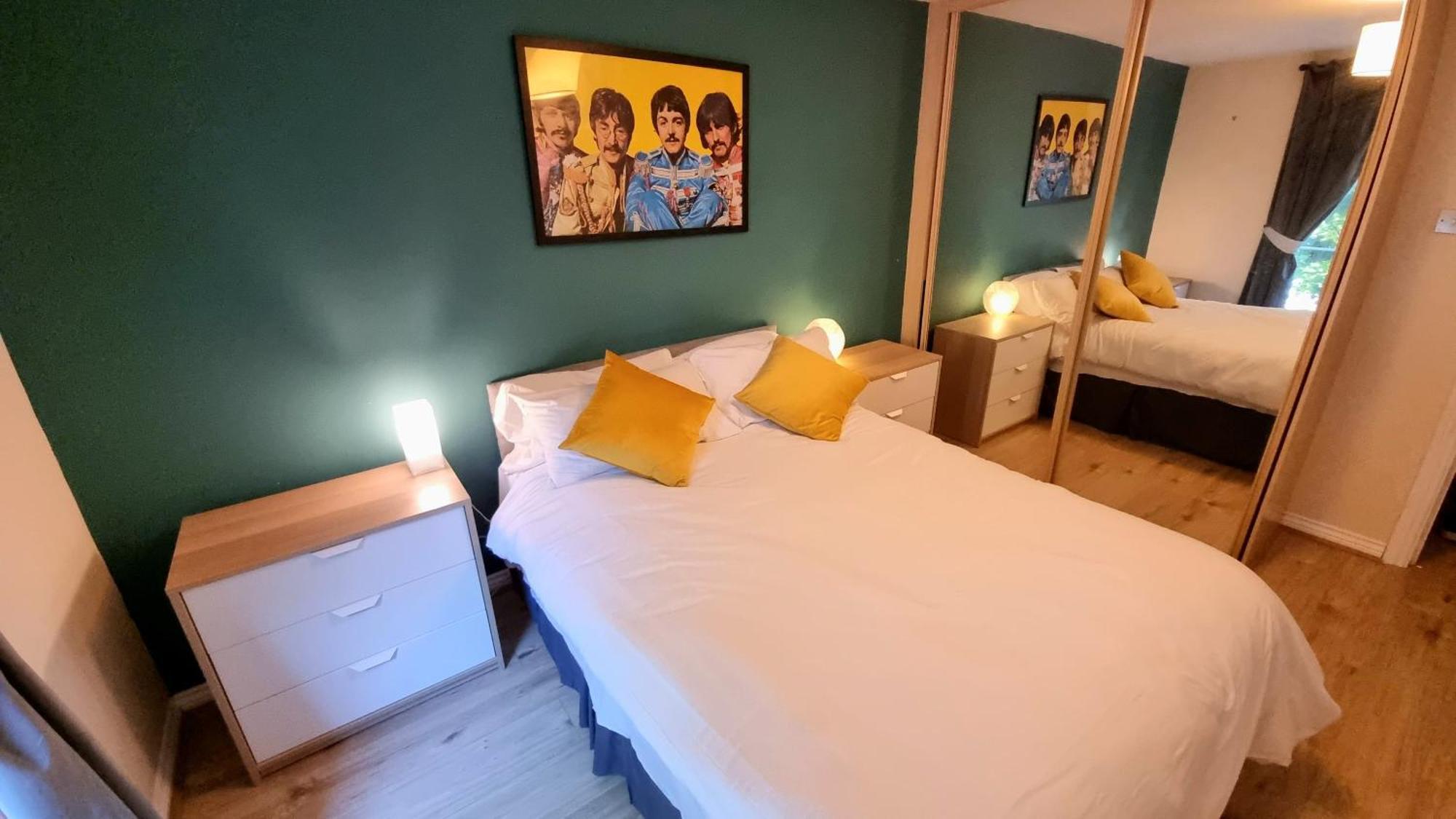 Cosy 2Br Modern Apt With Free Parking Ливърпул Екстериор снимка